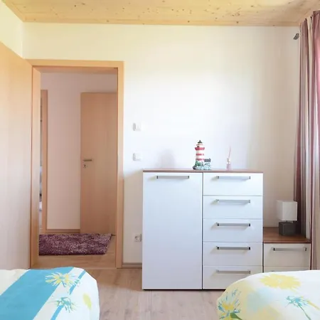 Ferienhaus 6 Altefhr